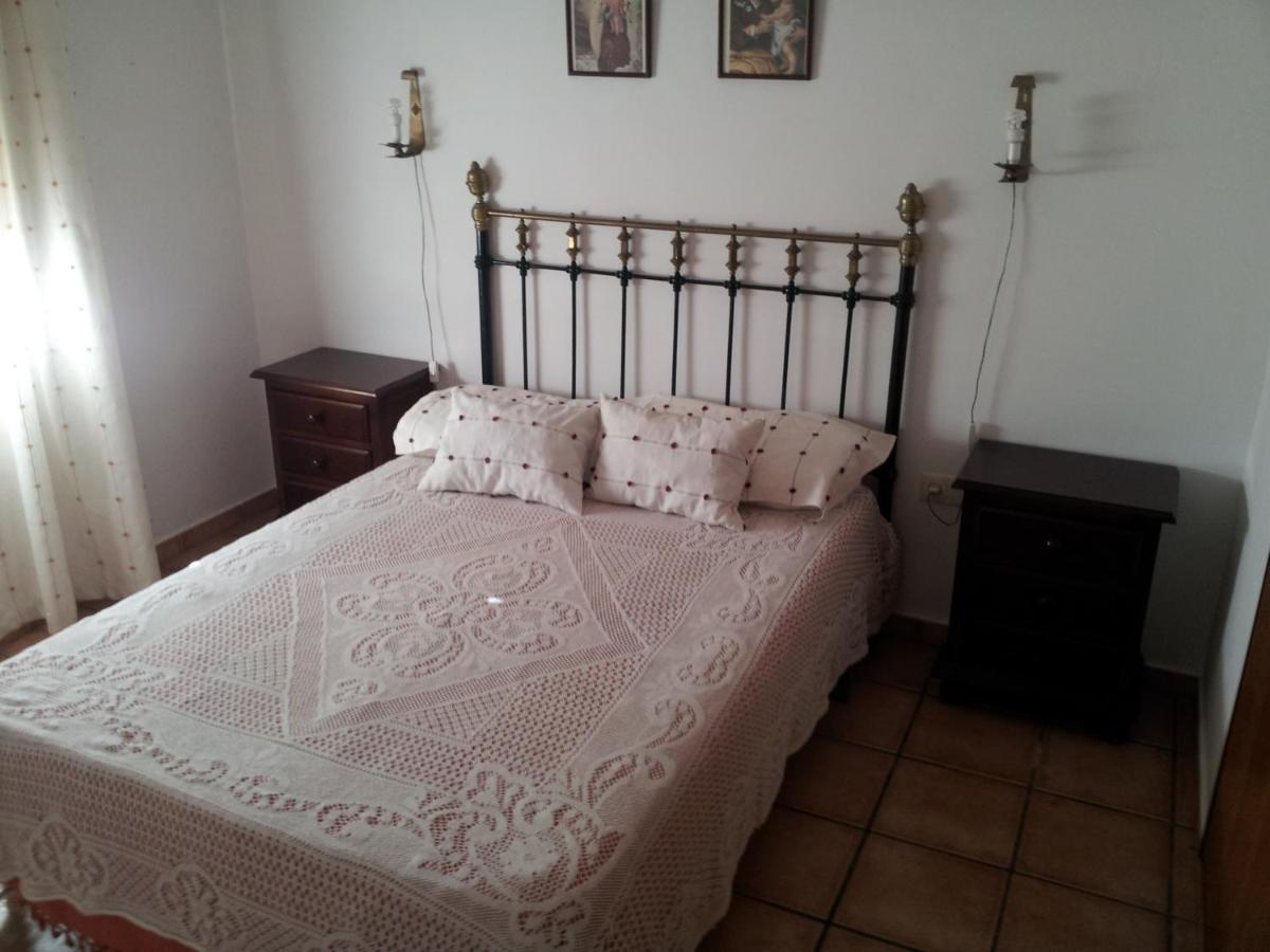 Casa Rural La Rosa De Los Vientos Фуэнте-де-Пьедра Экстерьер фото